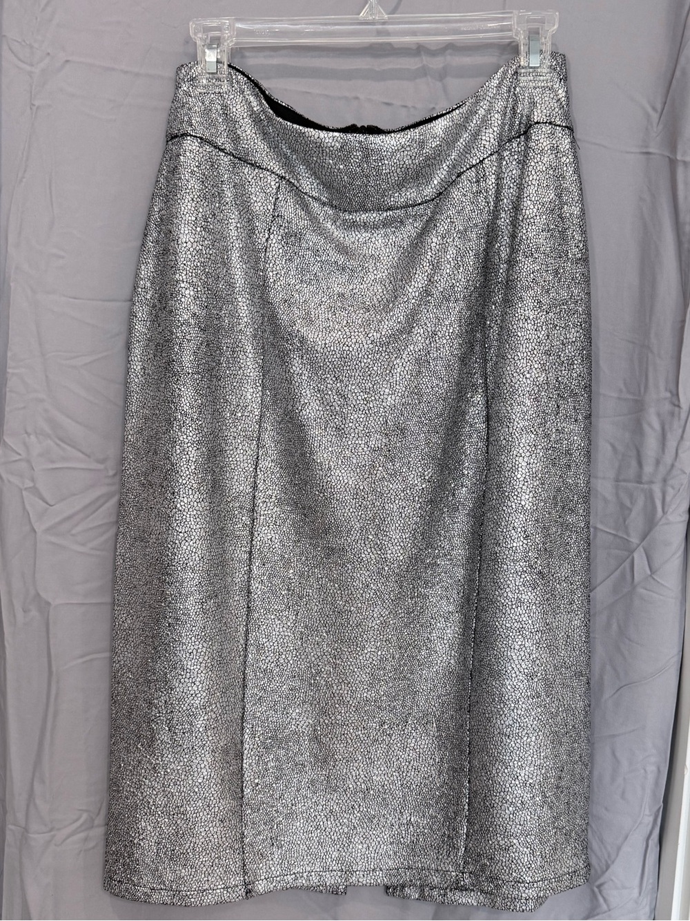 Metallic Silver Pencil Skirt - Sleek Women's Work-to-Event Style